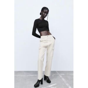 ZARA CROP LONG SLEEVE TOP BLACK - SIZE SMALL